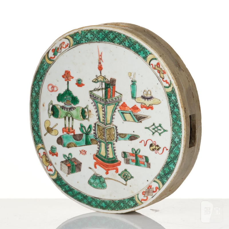 A famille verte 'figural' herb brick, - 图5